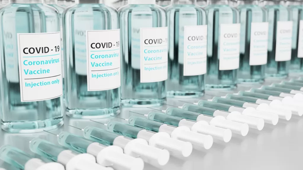 Vacunas contra el covid-19 y la influenza se aplicarán en octubre próximo