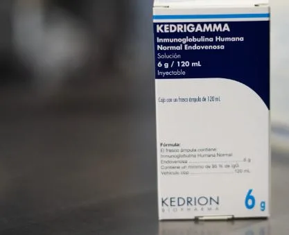 Cofepris alerta por falsificación del producto Kedrigamma, usado para regular niveles de inmunoglobulina